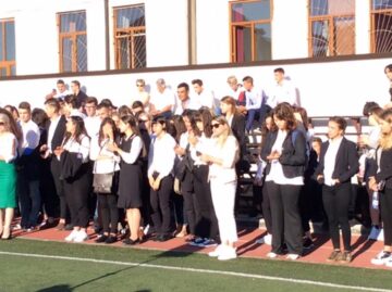 Primarul Tatar a inaugurat noul an școlar la câteva unități de învățământ din municipiu