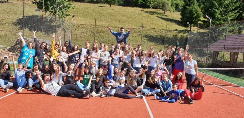 Școala de vară – Tabăra celor merituoși Școala de vară – Tabăra celor merituoși