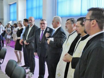 Ion Lungu a participat la deschiderea anului școlar în 16 unități de învățământ, din toate cartierele Sucevei