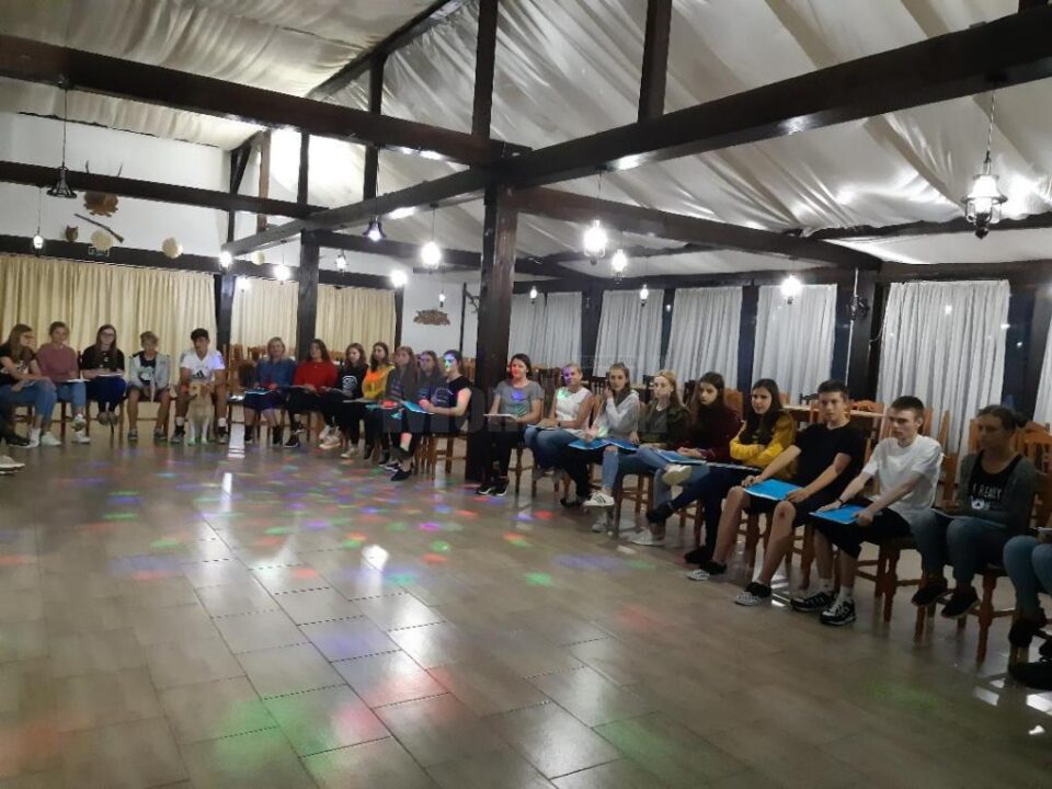 Școala de vară – Tabăra celor merituoși