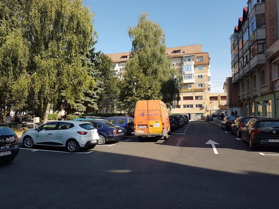 Aproape 450 de suceveni beneficiază direct de modernizarea a trei străzi din Centru