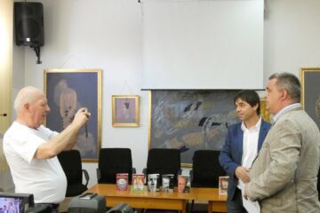 Ovidiu Ambrozie Bortă - BOA, în triplă ipostază - beneficiar al Premiilor Roman Istrati, ilustrator al unei coperte de carte lansată și autor al expoziției de acuarelă „BOAbă de culoare”