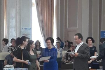 Locul I și medalie de aur pentru o elevă a liceului din Siret la Olimpiada Internațională a Elenismului