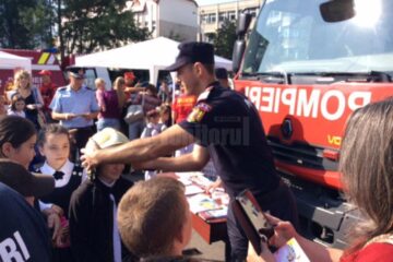 Ziua Pompierilor a fost marcată, ieri, în centrul municipiului Rădăuți