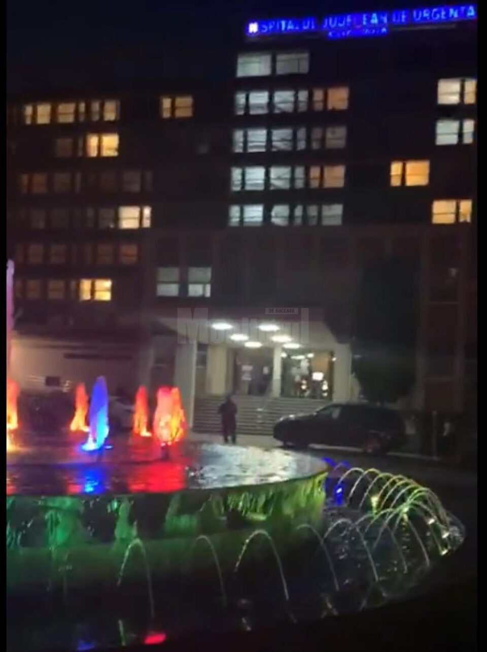 Fantana muzicala din curtea Spitalului Judetean Suceava 2