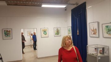 40 de acuarele realizate de artista Ana-Maria Ovadiuc – AMO, pe simezele Muzeului de Istorie Suceava