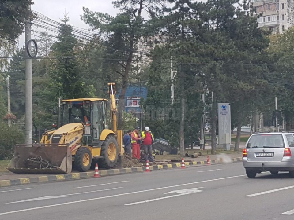 Lucrarea de inlocuire a unei porțiuni de conducta de termoficare, la intrarea în Parcul Universității