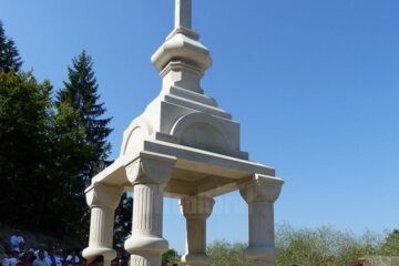 Monumentul închinat lui Ion Grosaru și celorlalți eroi din Păiseni
