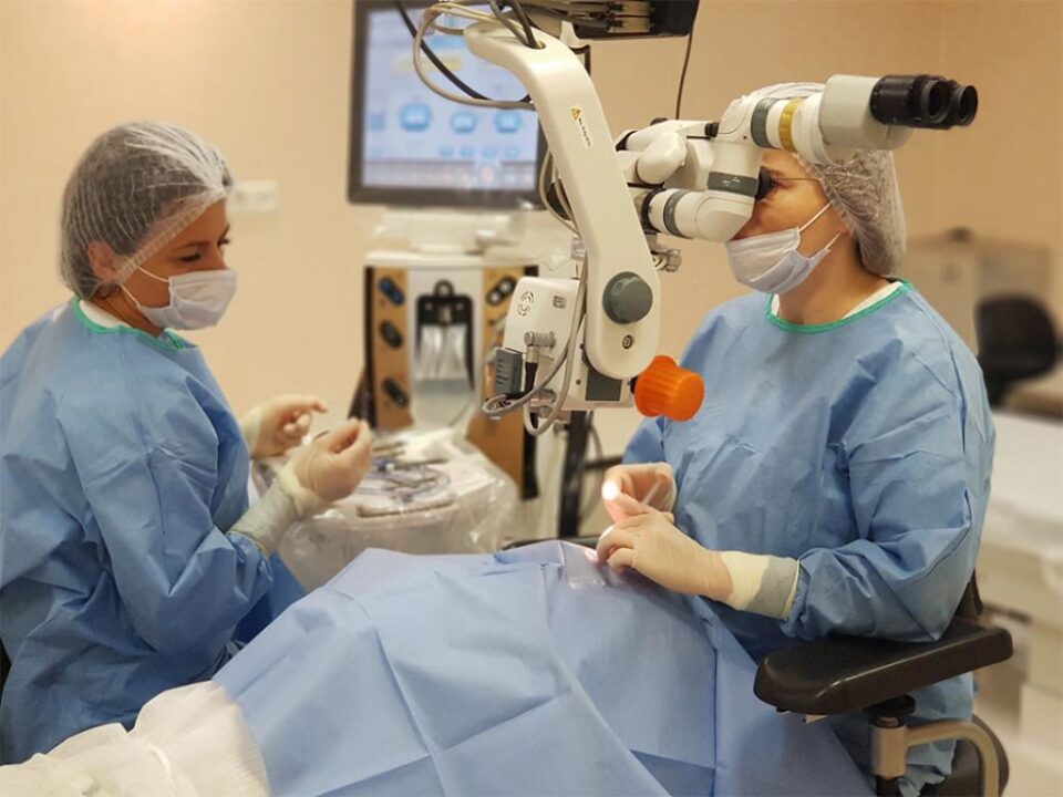 Dacă ar exista tinerețe fără bătrânețe, probabil că ar exista și viață fără cataractă Dacă ar exista tinerețe fără bătrânețe, probabil că ar exista și viață fără cataractă
