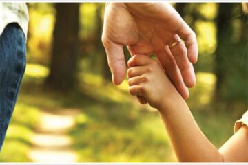 Părinții, cei dintâi și mai de preț educatori