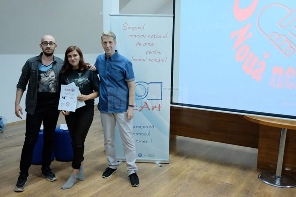 Sorina Rîndașu alături de Radu Herjeu (dreapta) - organizatorul concursului