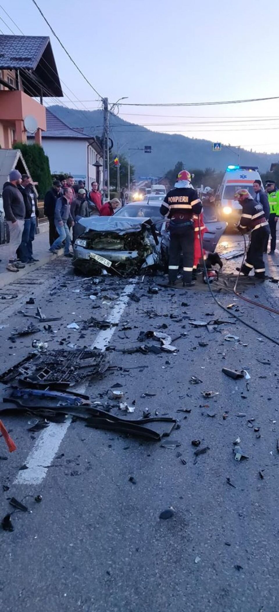Patru persoane au fost ranite intr-un accident petrecut la Vama