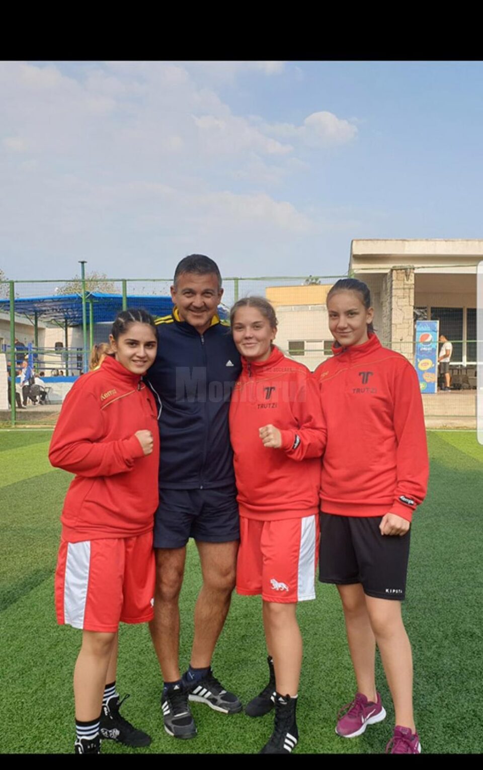 Andu Vornicu, alături de cele trei sportive medaliate