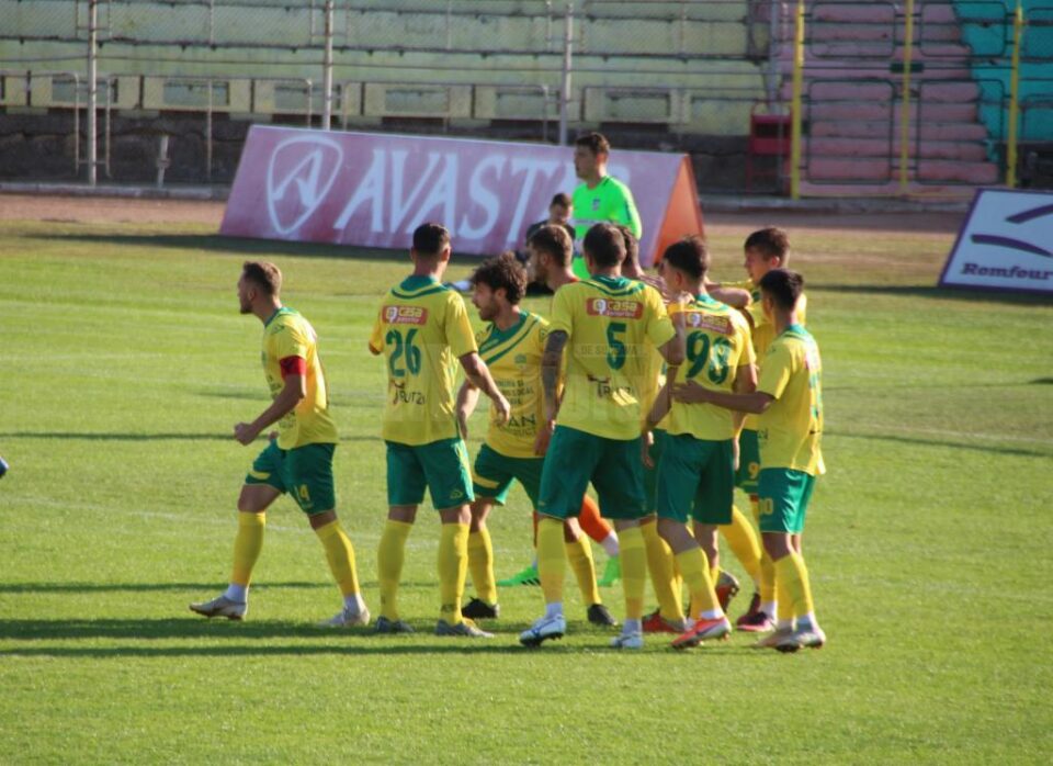 Foresta învinge Gaz Metan Mediaș cu 2-1 în Cupa României