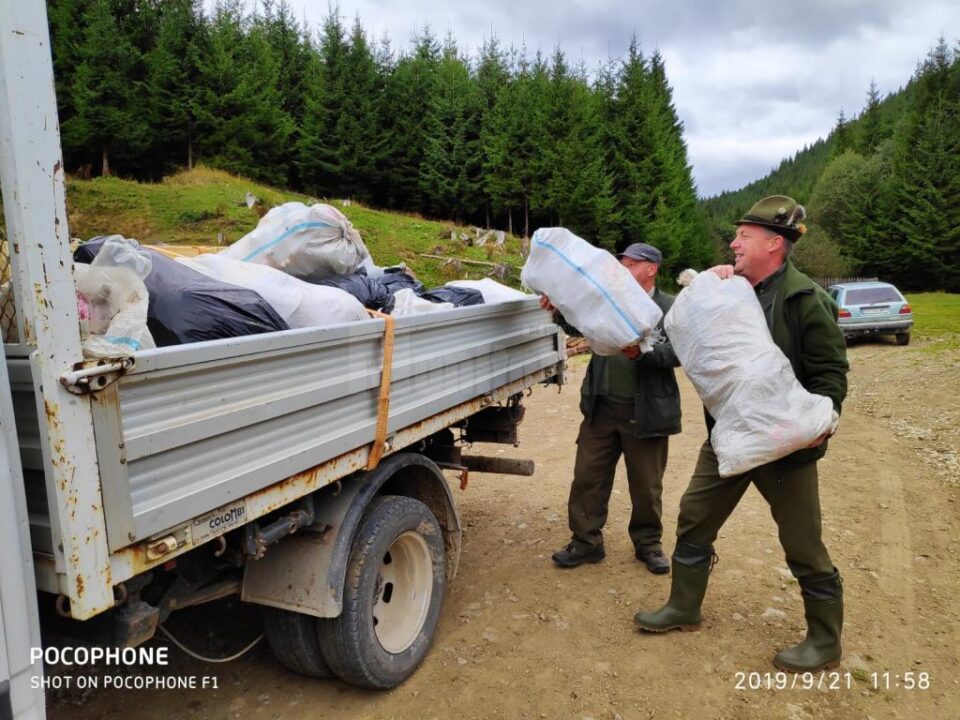 150 de saci cu deșeuri au fost colectați și predați Serviciului de salubritate
