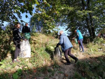 Elevii militari au răspuns „Prezent” campaniei de ecologizare „Let’s Do It, Romania!”