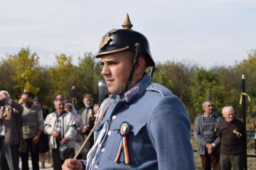 Troiță în amintirea ostașilor Regimentului 2 Grăniceri și Regimentului 16 Dorobanți