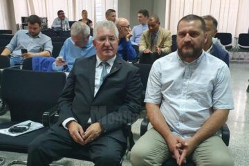 Primarul Sucevei, Ion Lungu, și Dan Dura, șeful serviciului Fonduri Europene, în orașul Sassari, din Sardinia - Italia