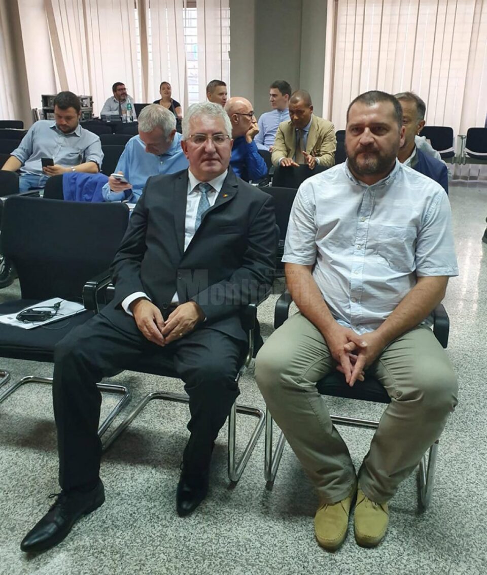 Primarul Sucevei, Ion Lungu, și Dan Dura, șeful serviciului Fonduri Europene, în orașul Sassari, din Sardinia - Italia