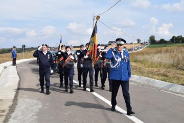 Troiță în amintirea ostașilor Regimentului 2 Grăniceri și Regimentului 16 Dorobanți