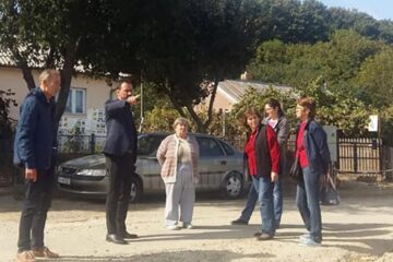 Viceprimarul Marian Andronache, la verificarea în teren a lucrărilor de pe strada Mihail Sadoveanu