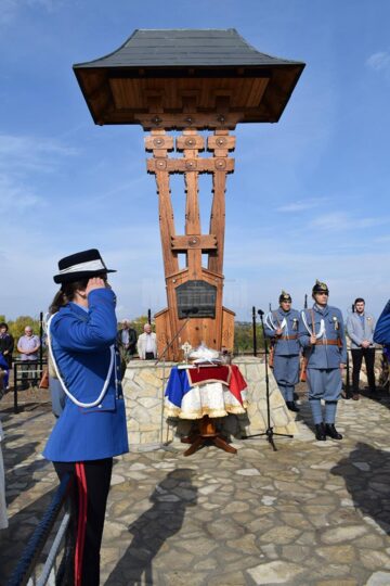 Troiță în amintirea ostașilor Regimentului 2 Grăniceri și Regimentului 16 Dorobanți