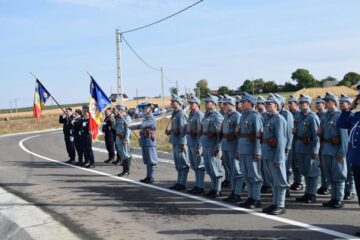 Troiță în amintirea ostașilor Regimentului 2 Grăniceri și Regimentului 16 Dorobanți