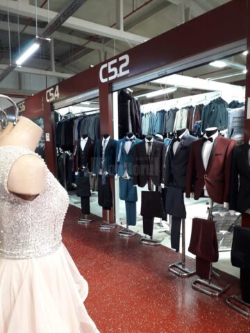 Util – Un loc în care găsești vestimentația perfectă pentru Balul bobocilor