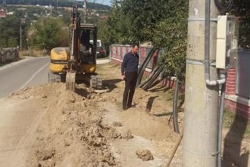 Viceprimarul Marian Andronache a verificat vineri stadiul de execuție a extinderii de gaz metan în Burdujeni Sat