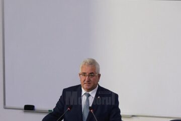 Ion Lungu: "Vreau să bugetez de anul viitor acest proiect". Foto: Ionuț Dorin Pavel