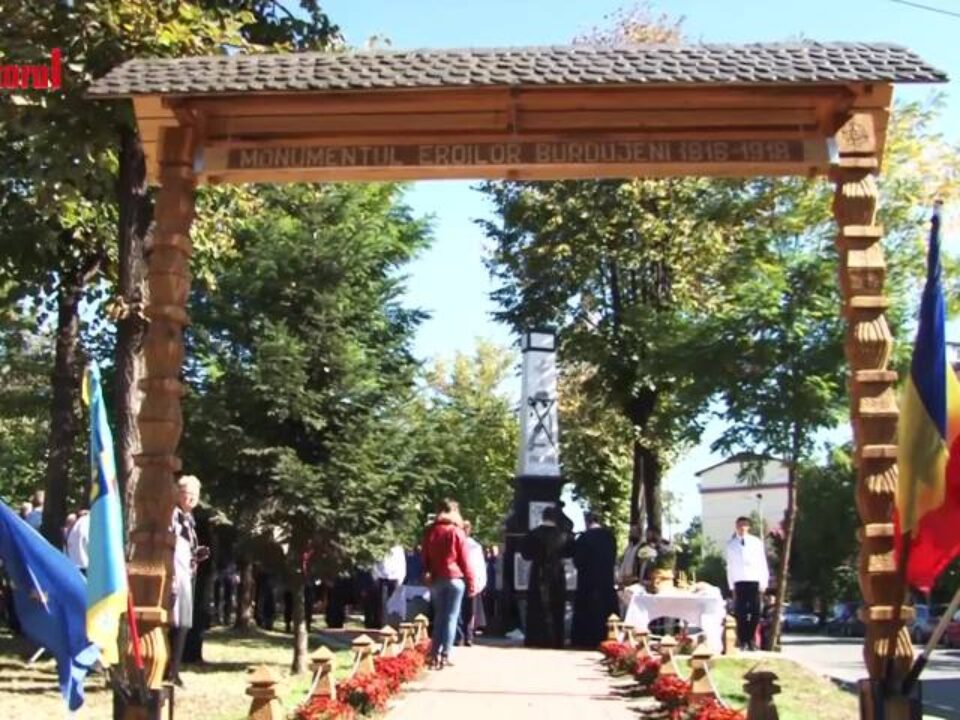 Ceremonie militară la Monumentul eroilor din Primul Război Mondial și dezvelirea unei plăci comemorative a primarilor din Burdujeni