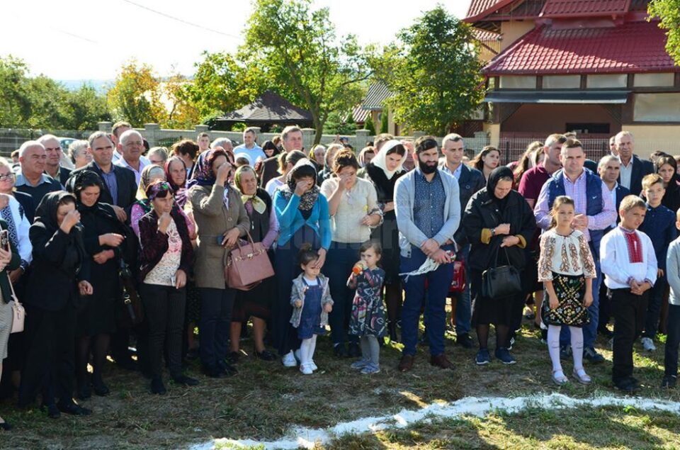 În parohia Poina - Zvoriștea se va construi o biserică închinată Sfinților Cuvioși Părinți Sila, Paisie și Natan de la Sihăstria Putnei