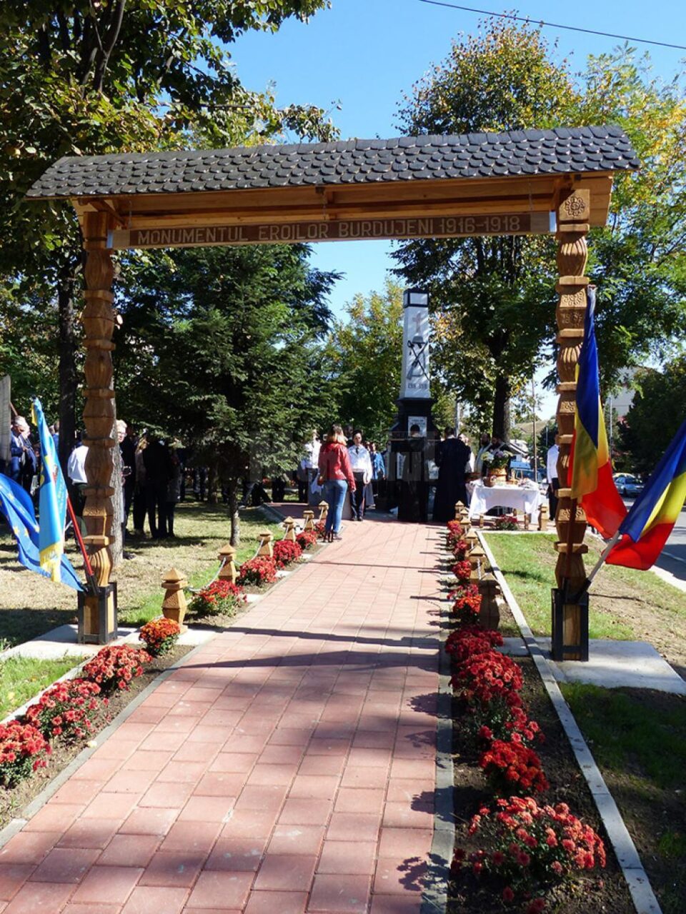 Ansamblul Monumentului Eroilor din Burdujeni, reabilitat și îmbogățit cu noi elemente