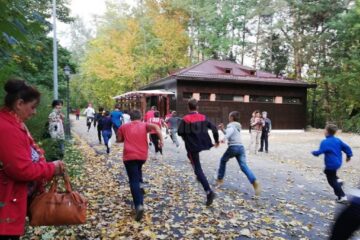 Evenimentul sportiv „Crosul Toamnei”, la Centrul Școlar de Educație Incluzivă ,,Sf. Andrei” Gura Humorului