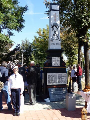 Ceremonial la Monumentul Eroilor din Burdujeni și dezvelirea unei plăci comemorative cu numele primarilor fostei comune