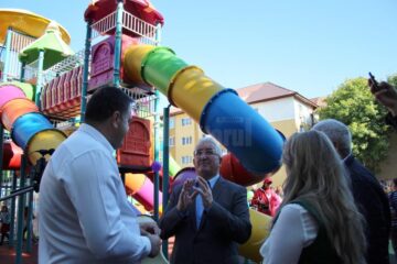 Inaugurarea celui mai mare loc de joaca din Suceava, in cartierul Obcini 3