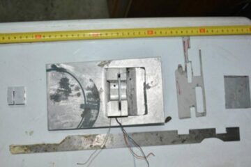 Dispozitiv realizat pentru bancomate