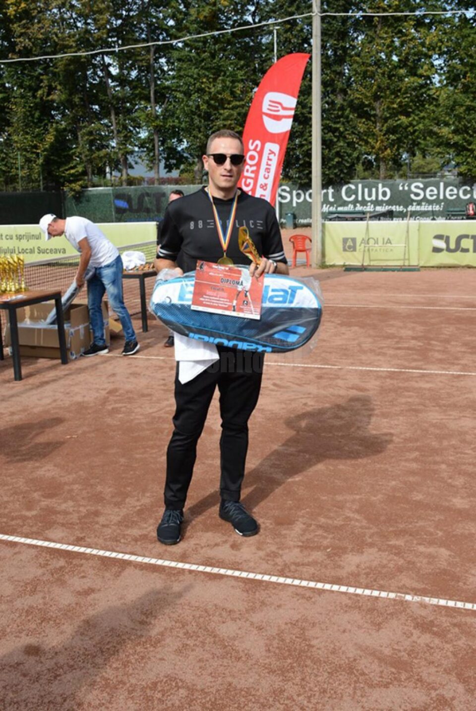 Ionel Șuiu a câștigat concursul de Nivelul 5 al turneului Tenis Partener de la Suceava Ionel Șuiu a câștigat concursul de Nivelul 5 al turneului Tenis Partener de la Suceava