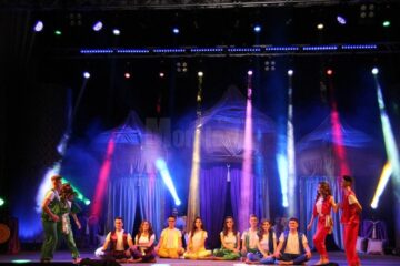 „Nopți arabe” - o fascinantă poveste cu tineri frumoși și talentați, la Balul Bobocilor Colegiului Național „Petru Rareș”