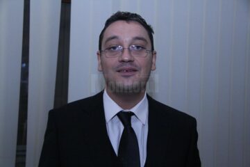 Avocatul Laurian Ostaficiu