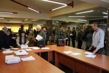 Municipalitatea suceveană a început de marți să distribuie cererile tipizate pentru acordarea ajutoarelor de încălzire a locuințelor în sezonul rece