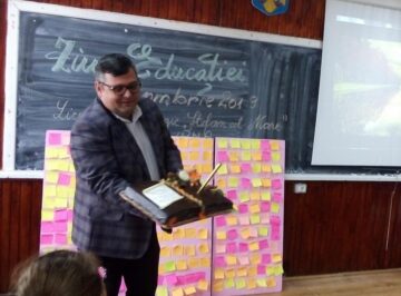 Referate și dezbateri pe tema educației, la Liceul Tehnologic „Ștefan cel Mare” Cajvana