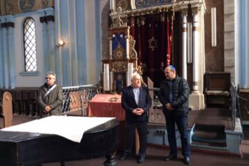 Ziua Comemorării Holocaustului marcată, ieri, la Sinagoga Mare din Rădăuți