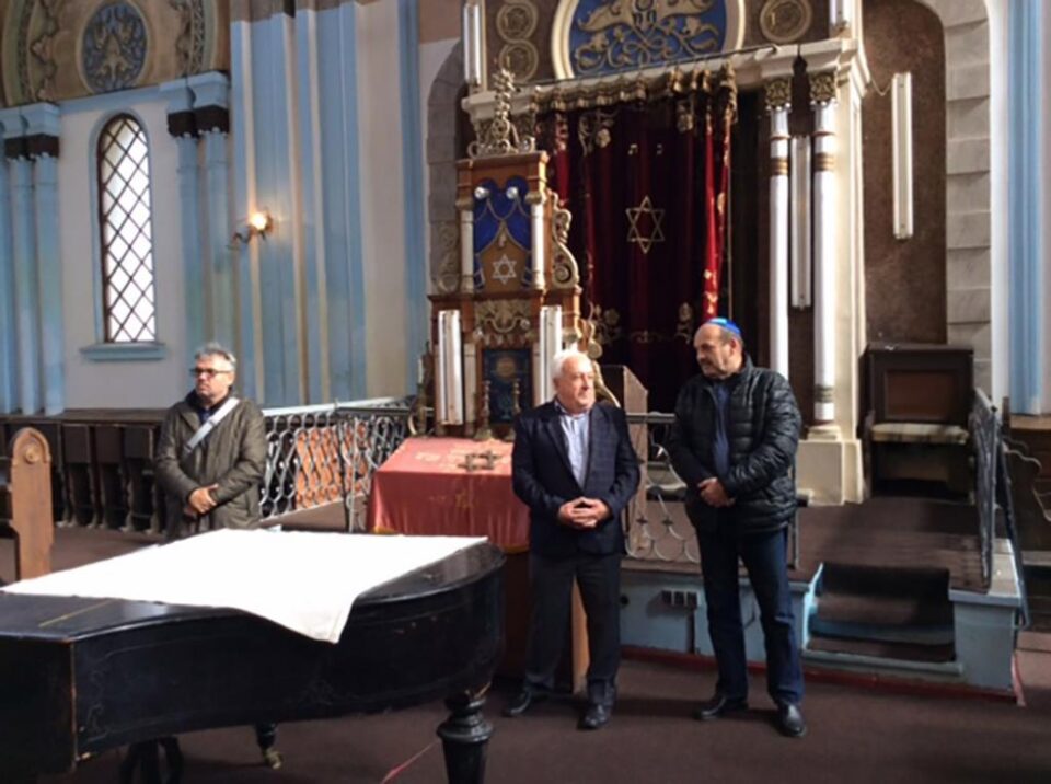Ziua Comemorării Holocaustului marcată, ieri, la Sinagoga Mare din Rădăuți