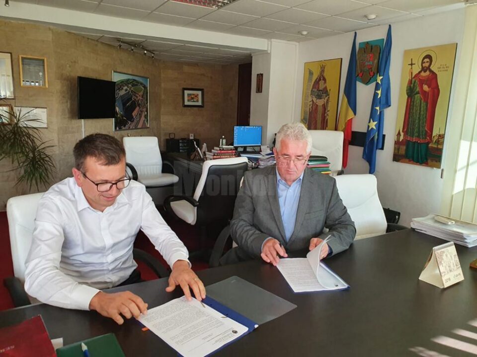 Contractul de proiectare și execuție a proiectului de alimentare cu apă și canalizare a cartierului Tatărași a fost semnat cu „Euskadi” SRL Timișoara