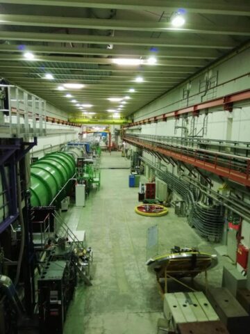 Un rădăuțean de 22 de ani, implicat în proiecte de cercetare la Organizația Europeană de Cercetare Nucleară, CERN