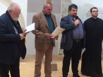 Expoziția „Arta memoriei”, purtând semnătura artistului rădăuțean Traian Postolache, vernisată la Muzeul de Istorie