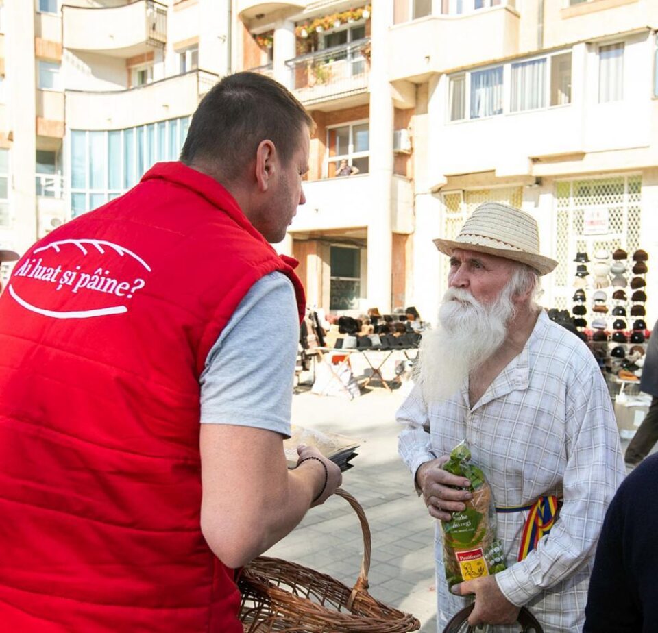 PANIVERSARIA – singurul eveniment din zona Moldovei care sărbătorește Ziua Internațională a Pâinii, prin caravana Panifcom