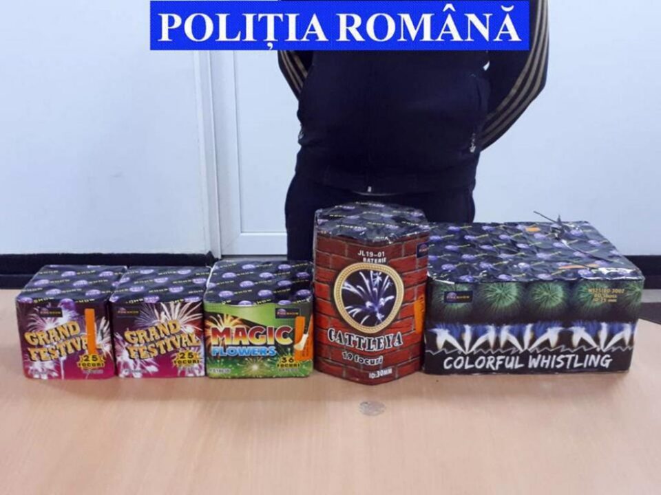 A început vânzarea de petarde și artificii încă din octombrie