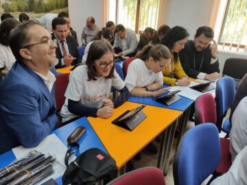 Salt tehnologic la școala din Putna. Un laborator digital pentru lecțiile de mate și info a fost inaugurat vineri